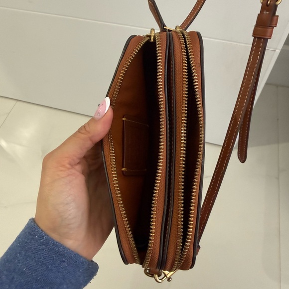 Coach Brown and Red Crossbody Bag with Lip Design - Picture 4 of 5